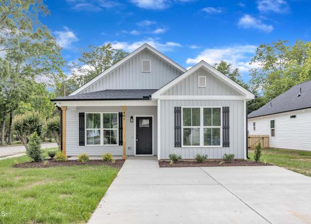 Property at 401 N Raiford St, Selma, NC 27576, 3 beds, 2 baths