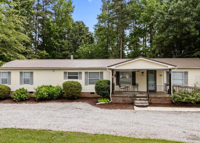 Property at 2620 Hicksboro Rd, Henderson, NC 27537, 3 beds, 2 baths