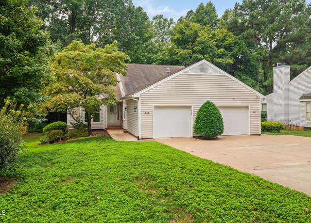 Property at 227 Chimney Rise Dr, Cary, NC 27511, 2 beds, 2 baths