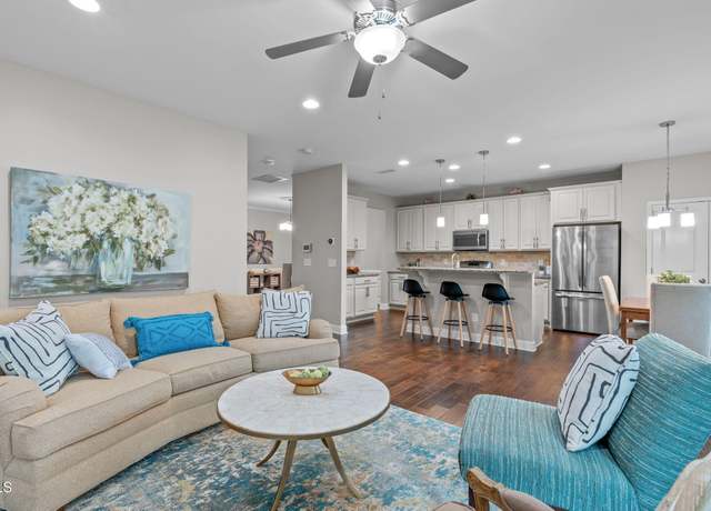 Property at 210 Mayfield Dr, Apex, NC 27539, 3 beds, 2.5 baths