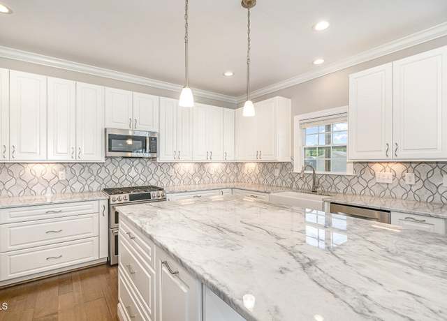 Property at 123 Gunderson Ln, Garner, NC 27529, 5 beds, 3.5 baths