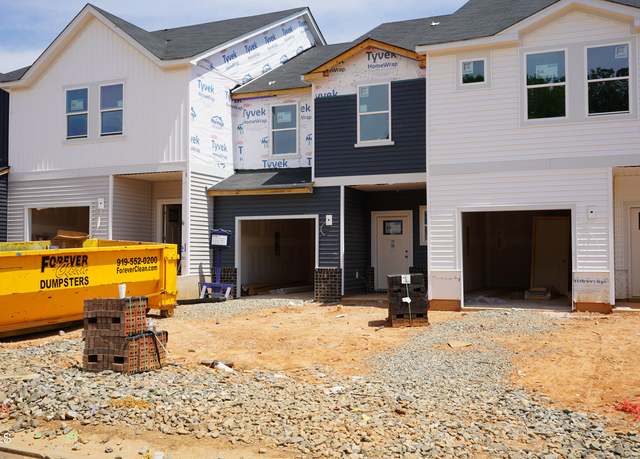 Property at 1045 Winding Spring Dr, Mebane, NC 27302, 3 beds, 2.5 baths