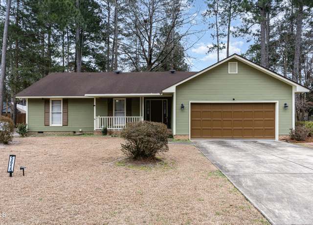 Property at 5615 Bimini Pl, Fayetteville, NC 28314, 3 beds, 2 baths