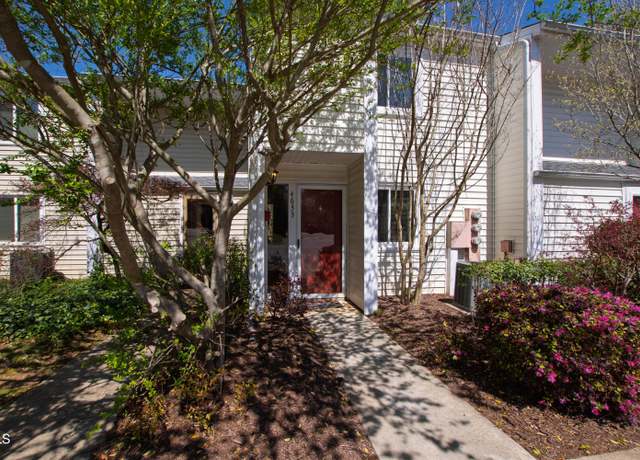 Property at 4633 Edwards Mill Rd, Raleigh, NC 27612, 3 beds, 2.5 baths