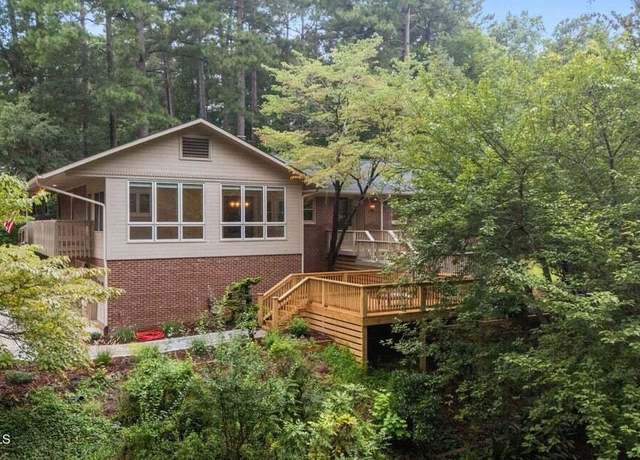 Property at 1705 Lord Ashley Dr, Sanford, NC 27330, 4 beds, 4.5 baths