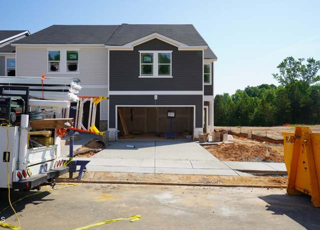 Property at 1053 Winding Spring Dr, Mebane, NC 27302, 3 beds, 2.5 baths