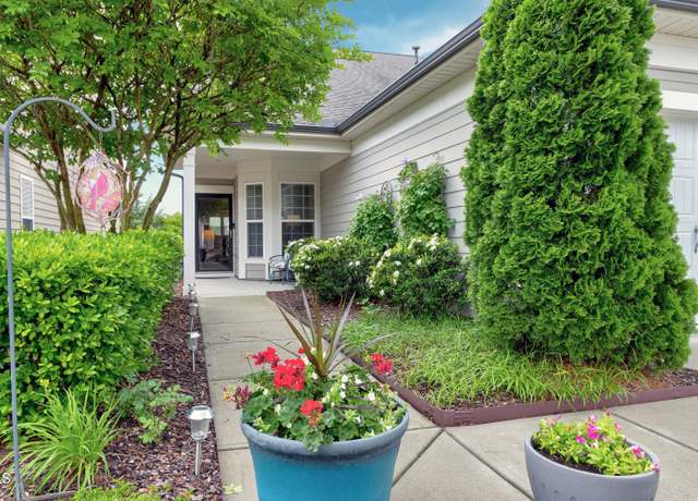 Property at 1520 Palmer Hill Dr, Durham, NC 27703, 3 beds, 3 baths