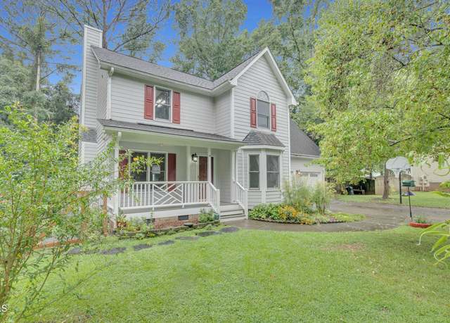 Property at 4 Osage Pl, Durham, NC 27712, 3 beds, 2.5 baths