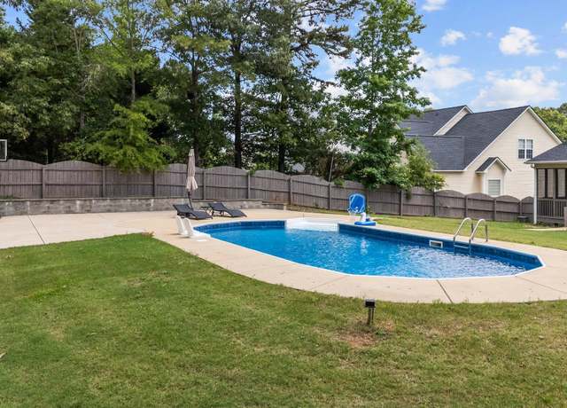 Property at 149 Great Oak Dr, Garner, NC 27529, 4 beds, 2.5 baths