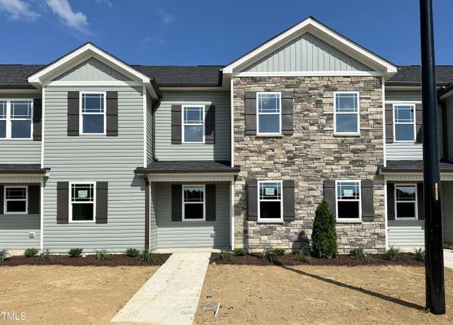 Property at 804 Brookrun Dr, Oxford, NC 27565, 2 beds, 2.5 baths