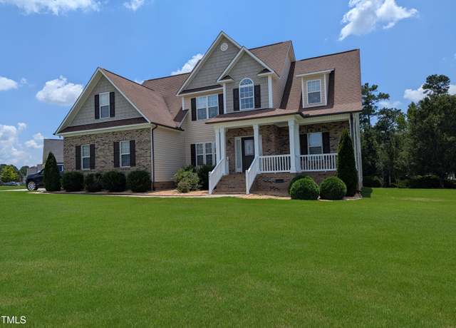 Property at 143 Claymore Dr, Clayton, NC 27527, 4 beds, 3.5 baths