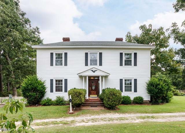 Property at 701 Rand Rd, Garner, NC 27529, 3 beds, 2 baths