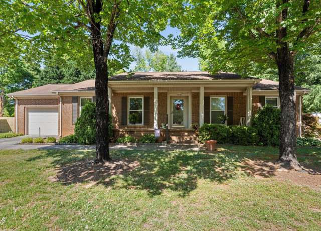 Property at 1612 Regency Dr, Burlington, NC 27215, 3 beds, 2 baths