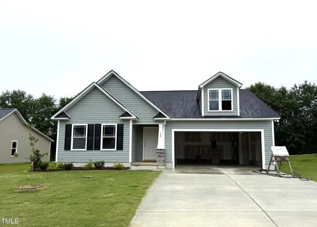 Property at 104 Oakfield Trace Dr, Four Oaks, NC 27524, 3 beds, 2 baths