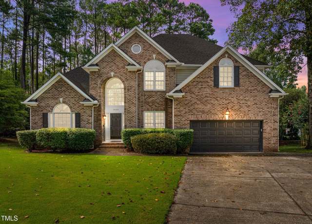 Property at 3608 Smoky Chestnut Ln, Raleigh, NC 27615, 5 beds, 3.5 baths