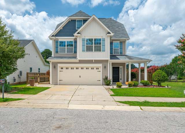 Property at 16 Averasboro Dr, Clayton, NC 27520, 4 beds, 2.5 baths