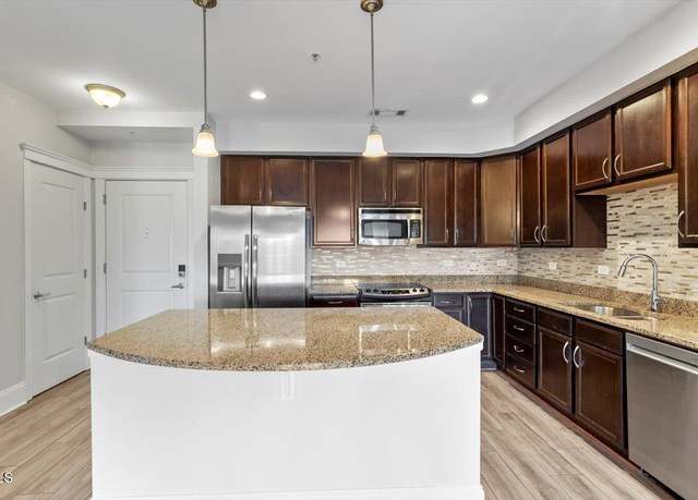 Property at 222 Glenwood Ave #709, Raleigh, NC 27603, 2 beds, 2 baths
