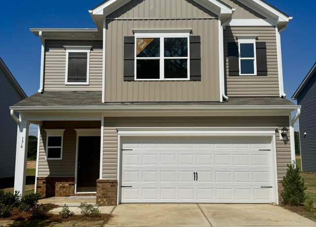 Property at 176 Bruce Dr, Dunn, NC 28334, 4 beds, 2.5 baths