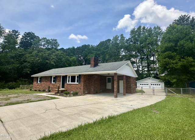 Property at 211 Proctor St, Goldsboro, NC 27530, 3 beds, 2 baths