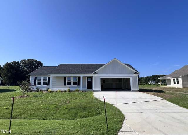 Property at 138 Lotus Ave, Smithfield, NC 27577, 3 beds, 2 baths