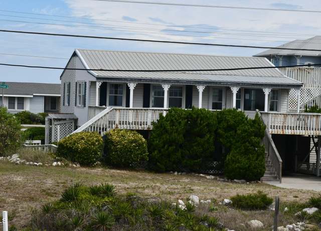 Property at 414 Ocean Dr, Emerald Isle, NC 28594, 5 beds, 2 baths