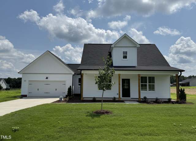 Property at 432 Springtooth Dr, Zebulon, NC 27597, 3 beds, 2.5 baths