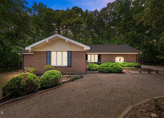 Property at 1134 Deerfoot Trail Trl, Sanford, NC 27332, 3 beds, 2.5 baths