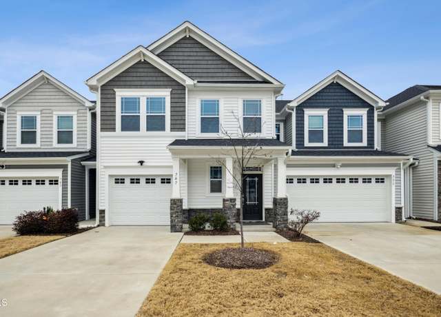 Property at 747 Creekway Dr, Fuquay Varina, NC 27526, 3 beds, 3.5 baths