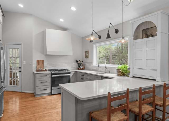 Property at 8504 Old NC 86, Chapel Hill, NC 27516, 3 beds, 2.5 baths
