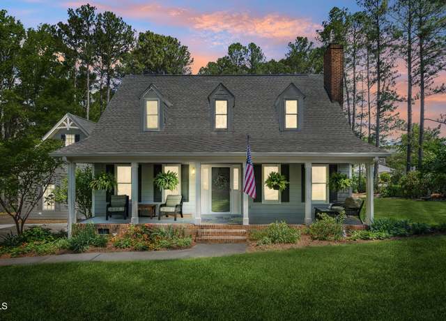 Property at 100 Mill Creek Dr, Fuquay Varina, NC 27526, 3 beds, 2.5 baths