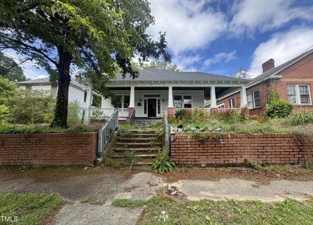 Property at 431 Charles St, Henderson, NC 27536, 3 beds, 2 baths