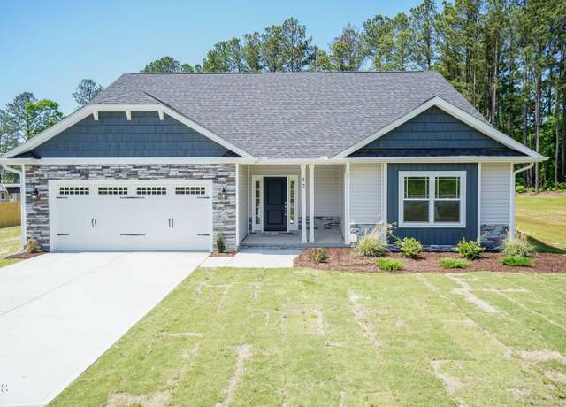 Property at 111 Oxford Ct, La Grange, NC 28551, 4 beds, 3 baths