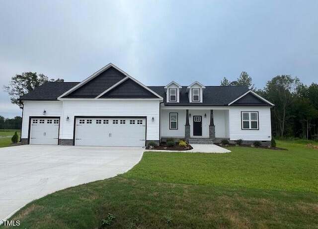 Property at 880 Olive Branch Dr, Smithfield, NC 27577, 3 beds, 2 baths