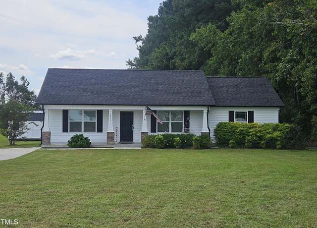 Property at 6832 Rains Crossroads Rd, Pikeville, NC 27863, 3 beds, 2 baths