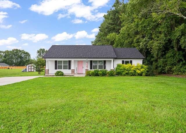 Property at 6832 Rains Crossroads Rd, Pikeville, NC 27863, 3 beds, 2 baths