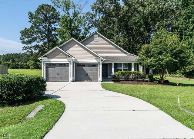 Property at 57 Pompano Ln, Benson, NC 27504, 3 beds, 2 baths