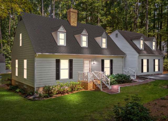 Property at 4008 Westwood Lane Ln, Apex, NC 27539, 3 beds, 3.5 baths