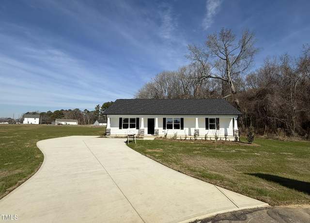 Property at 107 Faucette Dr, Selma, NC 27576, 3 beds, 2 baths