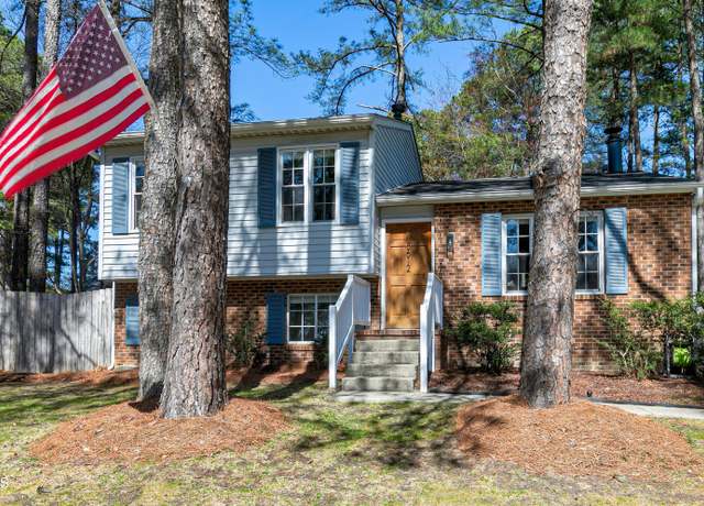 Property at 8612 Keegan Ct, Raleigh, NC 27613, 3 beds, 2 baths