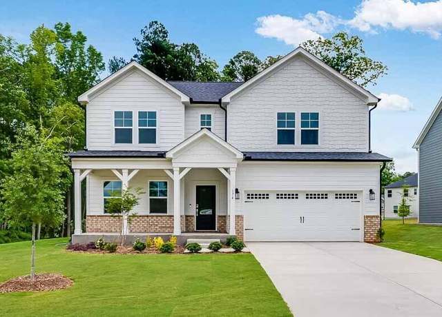 Property at 174 Hickory Grove Dr, Sanford, NC 27330, 4 beds, 3 baths
