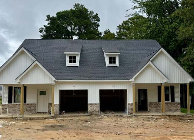 Property at 207 S Main St Unit A, Four Oaks, NC 27524, 3 beds, 2.5 baths