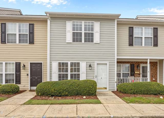 Property at 8 Cheltenham Dr, Clayton, NC 27520, 2 beds, 2.5 baths