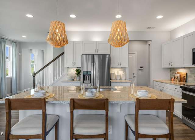 Property at 156 Pinkie Ln, Garner, NC 27529, 3 beds, 2.5 baths