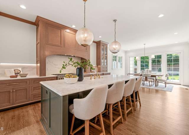 Property at 909 N Gregson St, Durham, NC 27701, 5 beds, 5.5 baths