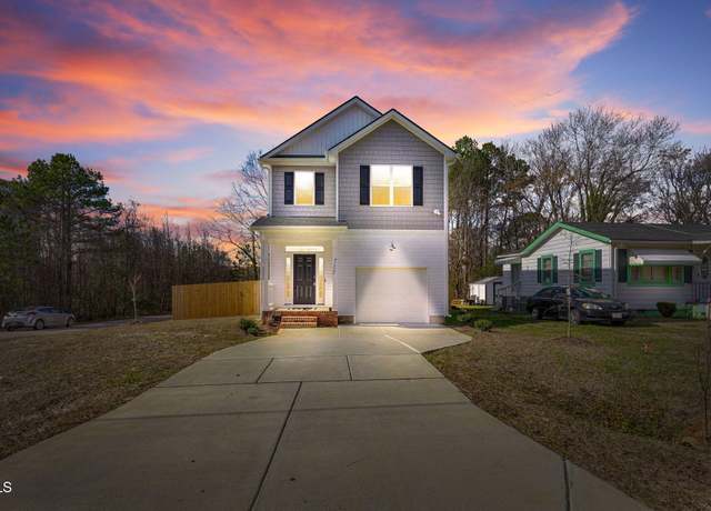 Property at 717 Utley St, Holly Springs, NC 27540, 3 beds, 2.5 baths