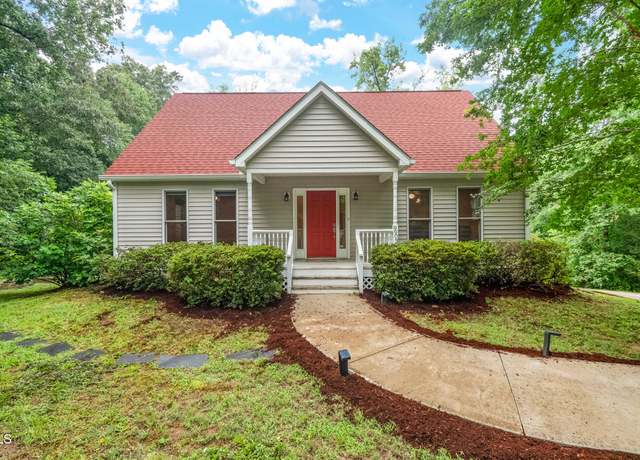 Property at 9903 Oak Hollow Rd, Chapel Hill, NC 27516, 3 beds, 2.5 baths