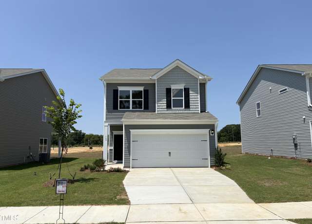 Property at 168 Bruce Dr, Dunn, NC 28334, 3 beds, 2.5 baths
