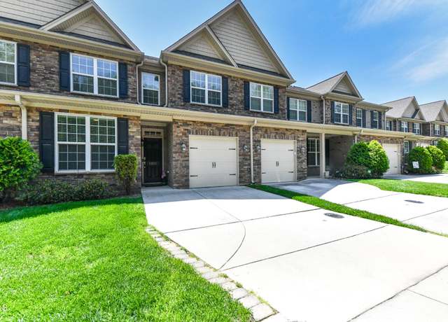 Property at 6223 Stonewick Dr, Jamestown, NC 27282, 3 beds, 3 baths