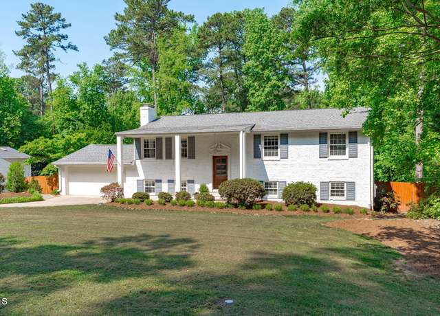 Property at 4109 Huckleberry Dr, Raleigh, NC 27612, 3 beds, 3 baths