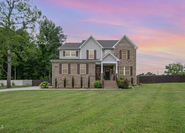 Property at 3082 Cascade Dr, Burlington, NC 27217, 3 beds, 2.5 baths